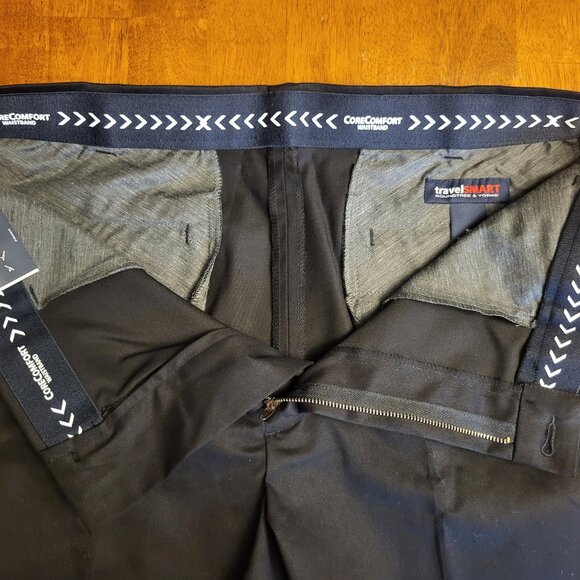 Roundtree & Yorke ~ Sz 36 ~ Travel Smart Shorts ~ NWT - Picture 3 of 8